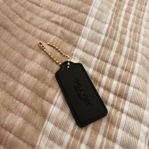 Coach big label with gold chain